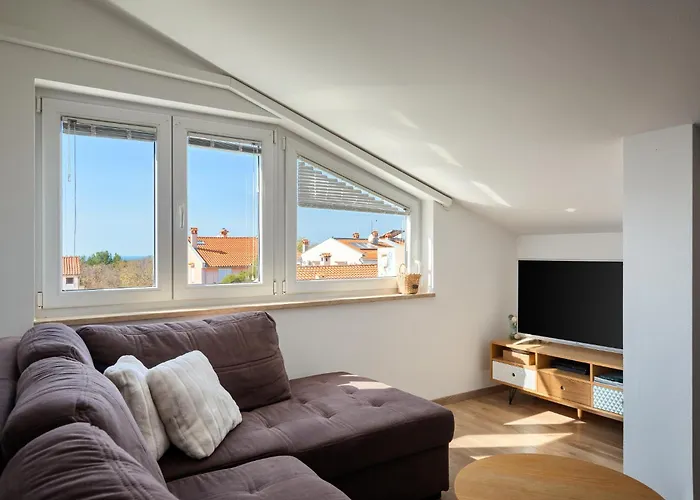 Apartman Sunny App With Reserved Parking Poreč